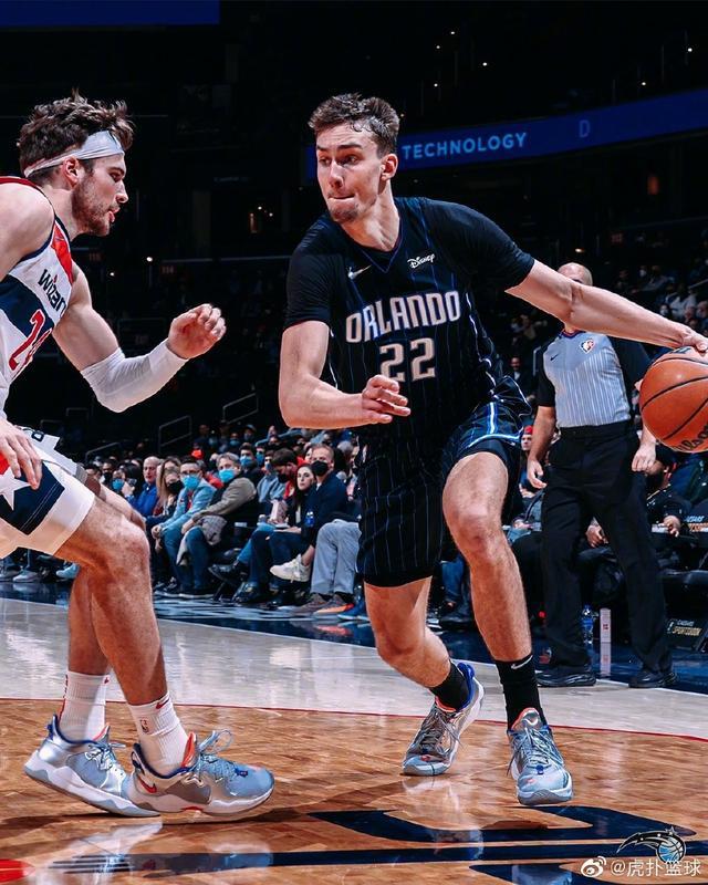 以东作为东 以东作为东