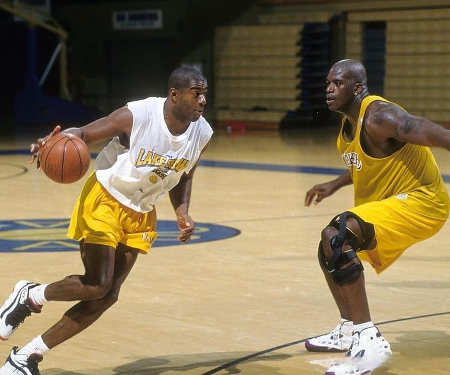 向更加包容 向更加包容